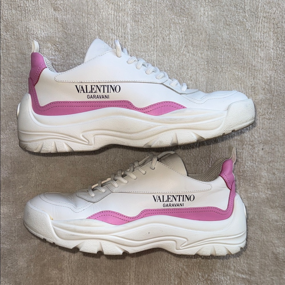 Valentino Garavani Gumboy 38.5 White & Pink Platform Leather Sneaker